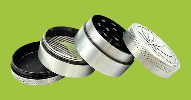 Гриндер из 4 компонентов